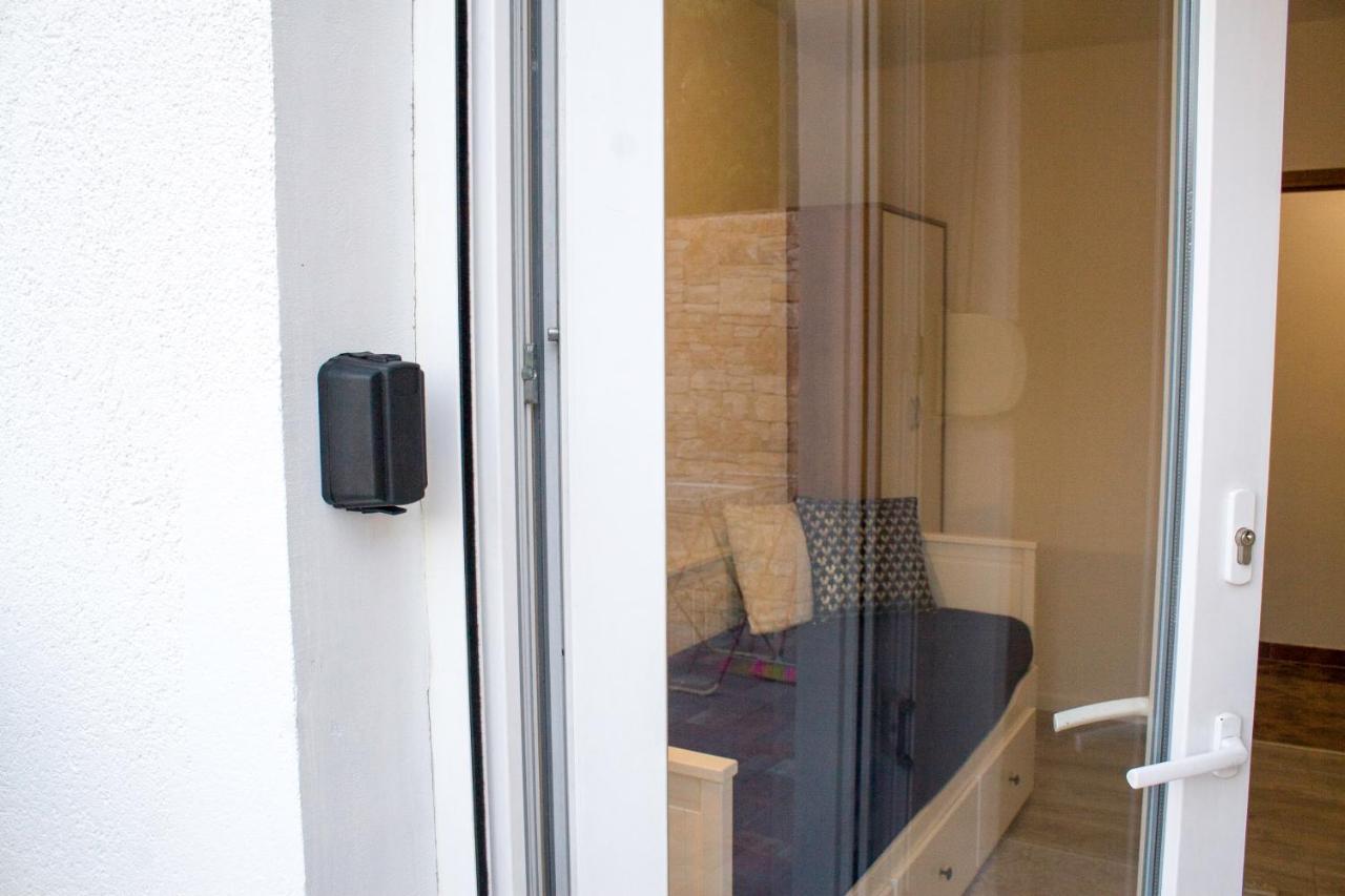 White Orchid Pula Apartment Luaran gambar