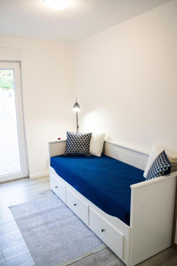 White Orchid Pula Apartment Luaran gambar